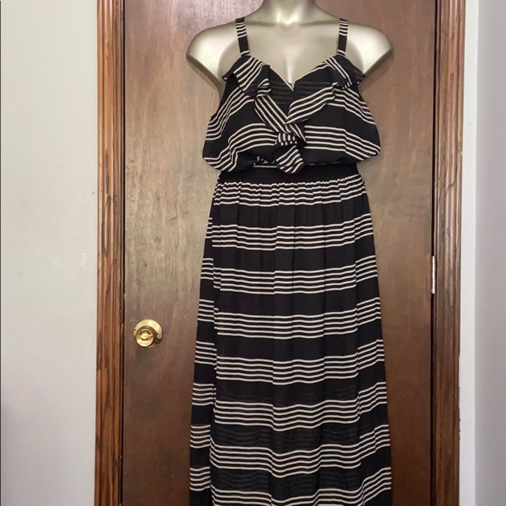 Black White Stripe Maxi Formal Casual 1X Dress.